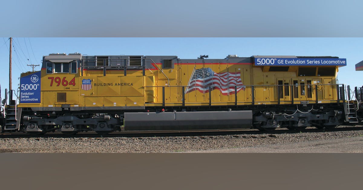GE Transportation Celebrates 5,000th Evolution Series GE Transportation Celebrates 5,000th Evolution Series