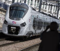 The first Régiolis trainset arriving at the Bordeaux Saint-Jean station. The first Régiolis trainset arriving at the Bordeaux Saint-Jean station.