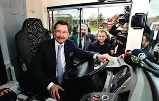 Mayor Melih testing drive the BYD ebus.