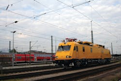 Maintenance vehicle for catenary installations with the DB Netz No. 711207.