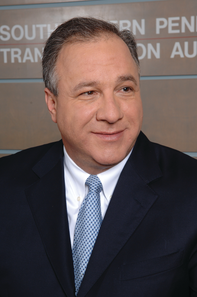 Pasquale T. &ldquo;Pat&rdquo; Deon wins APTA&rsquo;s 2014 Outstanding Public Transportation Board Member Award.