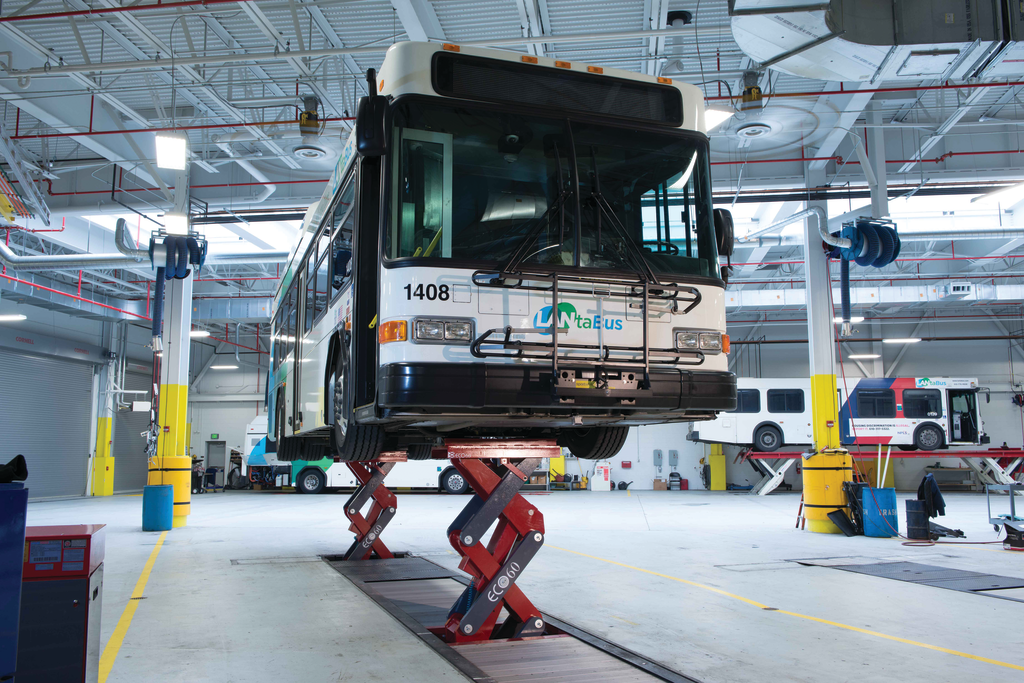 The Leigh and Northampton Transportation Authority (LANta) installed Stertil-Koni lifts into its new maintenace facility in Allentown, Penn.