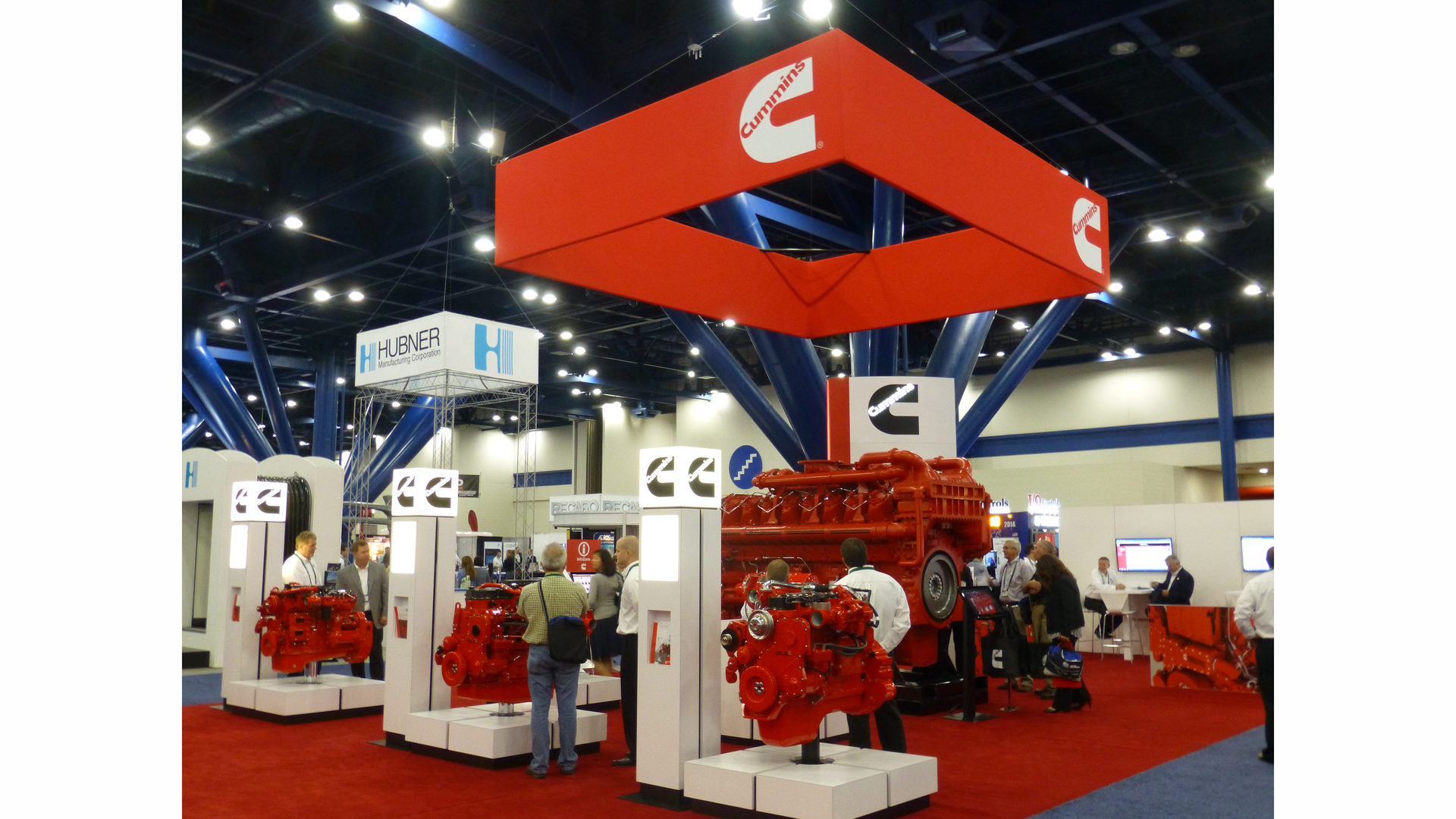 Cummins presented its comprehensive engine lineup for public transportation customers at the APTA Expo in Houston. Products available for both transit bus and rail markets were on display.