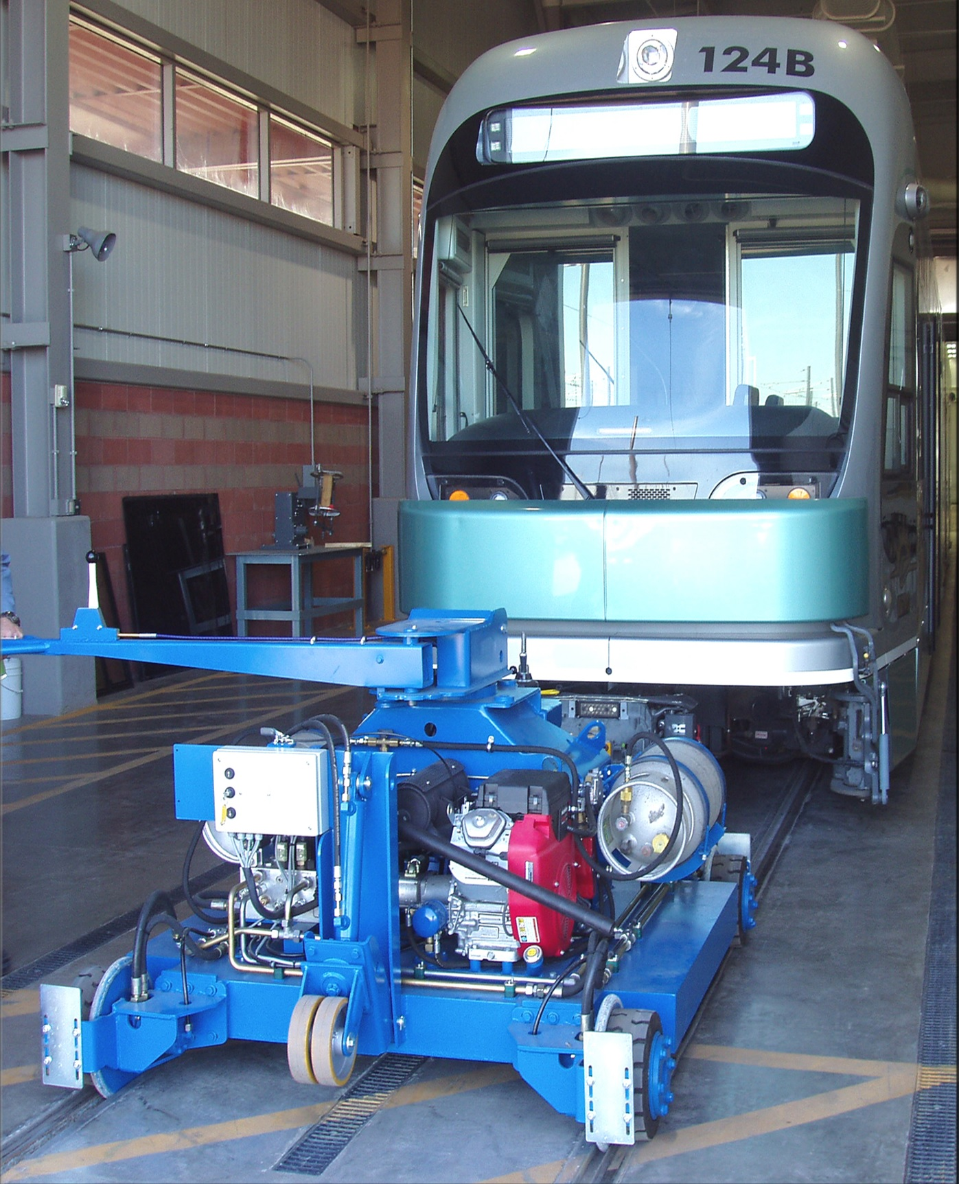 MASS TRANSIT Zuehlke email re additional pictures for railquip attachment 7 55a7f5dccc118