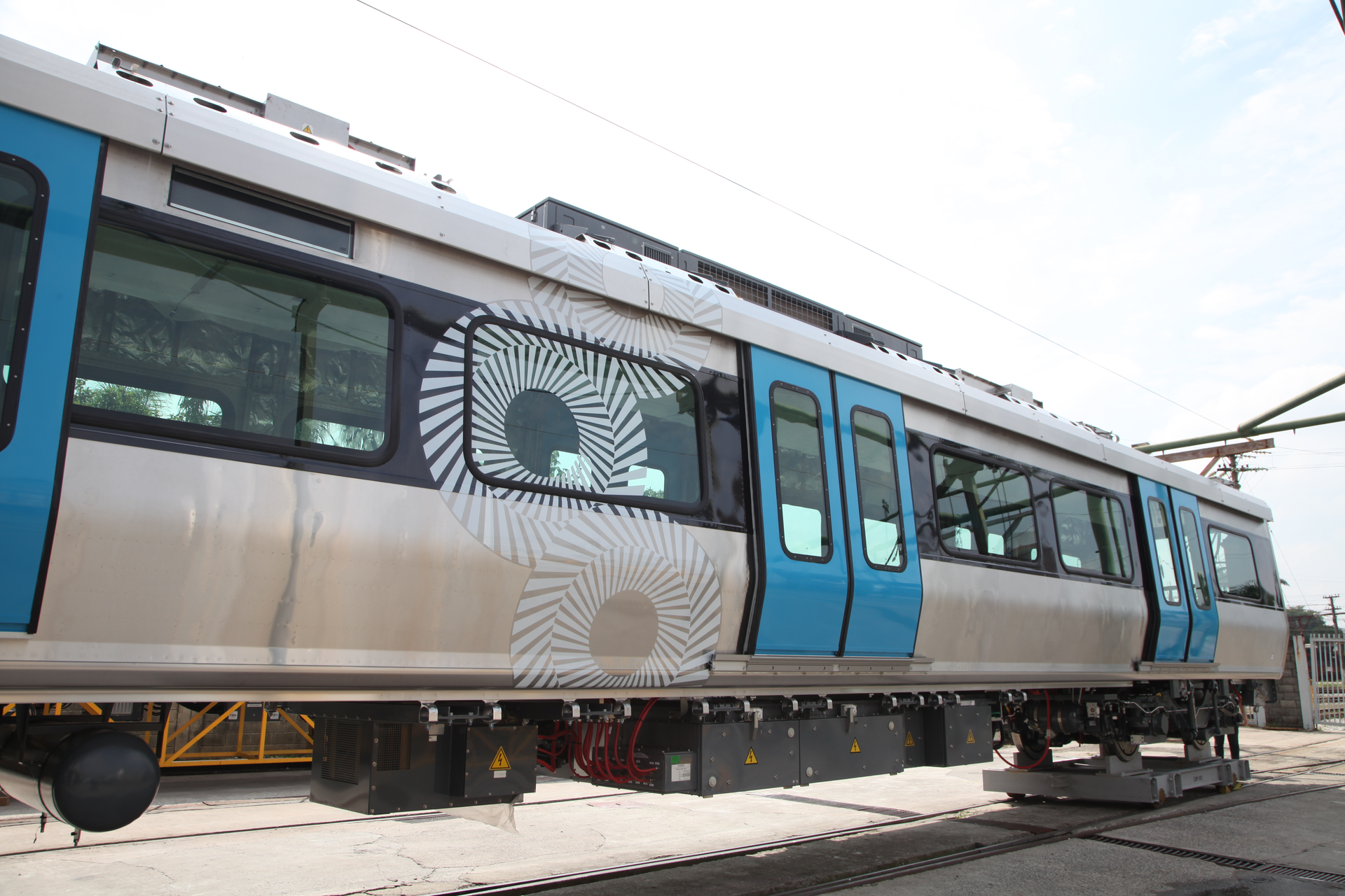 The project is beneficial for South Africa as it creates both direct and undirect jobs, develops local skills and contributes to South Africa&rsquo;s industrial renaissance.