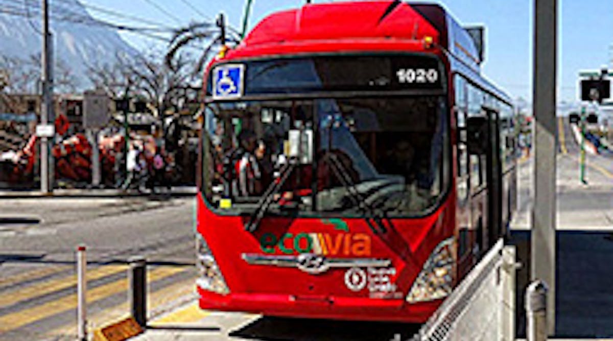 This system will have 112 hybrid buses, which will travel a distance of 30 kilometers from the Lincoln Station in Monterrey to the Valle Soleado Station in Guadalupe, with 40 intermediate stations.