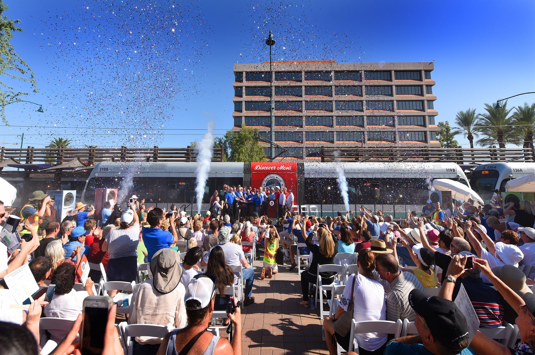 Four new light rail stations, and a new 500 space park-and-ride at the northeast corner of Main Street and Mesa Drive, provide convenience to explore Mesa and discover new dining, entertainment and shopping.