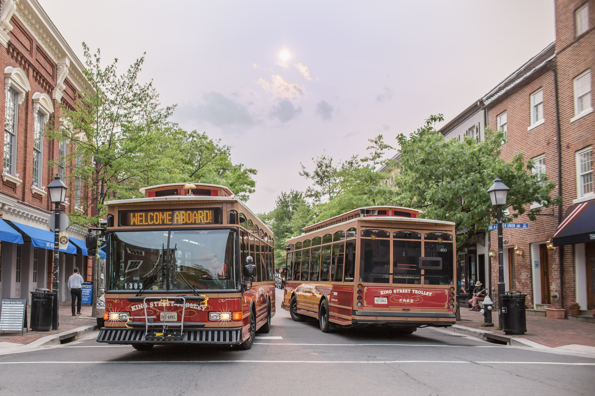The King Street Trolley transports approximately 2,500 riders a day between the King Street Metrorail Station and the Potomac River waterfront daily every 10 minutes.
