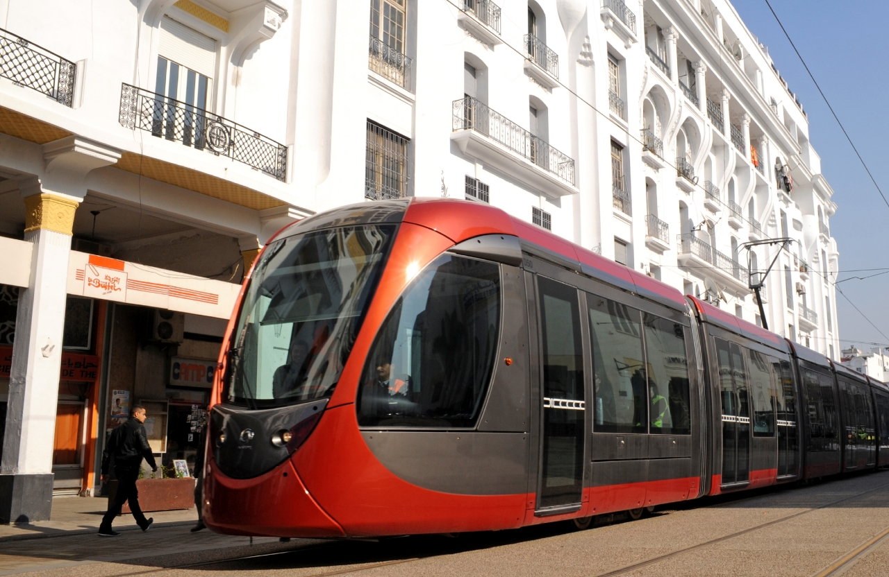 The Citadis trams for Casablanca are 32 metres long and operate in double units to carry up to 606 passengers each. The integral low floor and the 12 side doors facilitate passenger flow and enable access for all, including people with reduced mobility. The design, which is customised to achieve perfect integration with the city&rsquo;s architecture, will be similar to that of the trams already in service.
