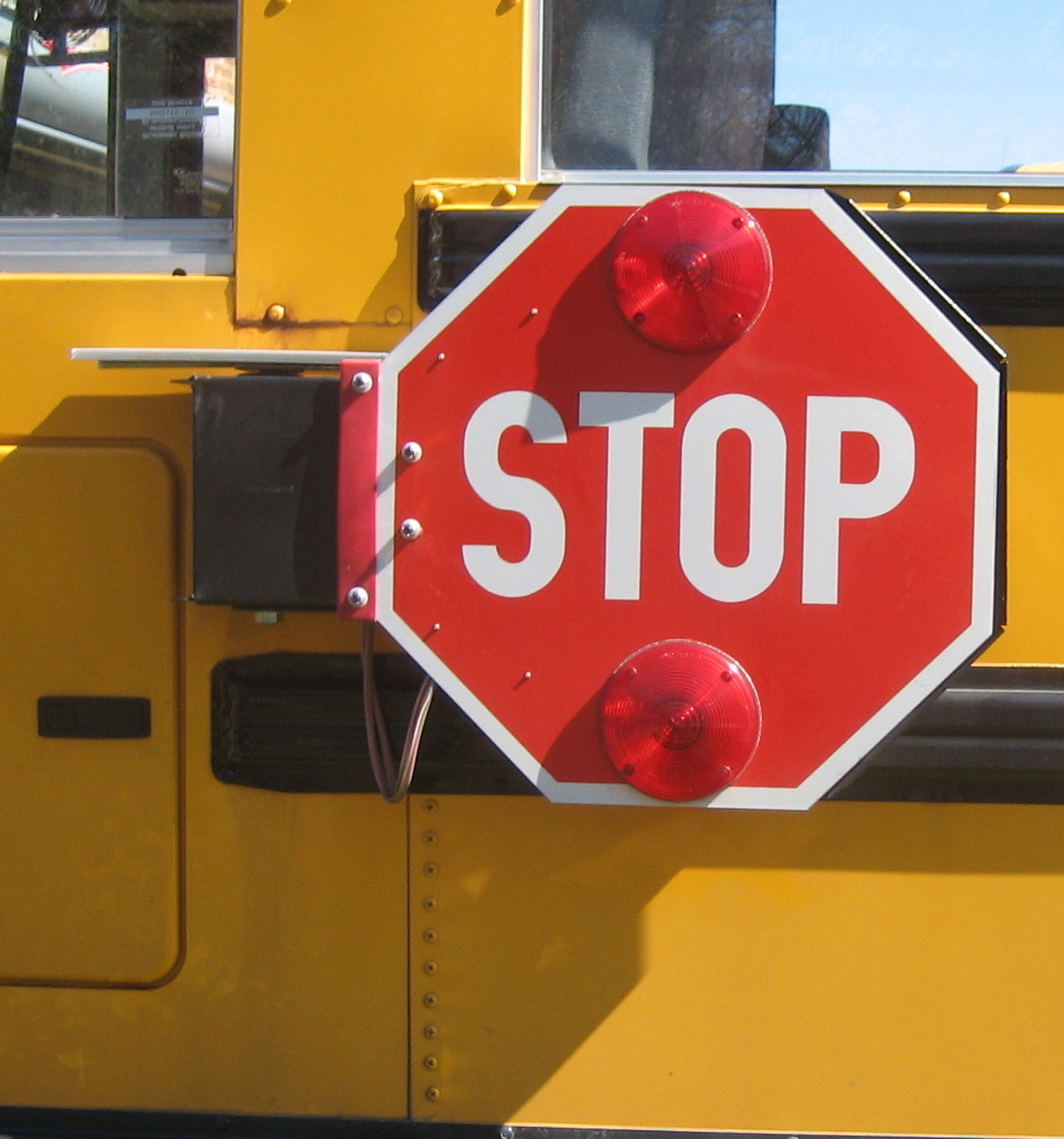 Stop Sign Schoolbus Algiers 562f968aa82c3