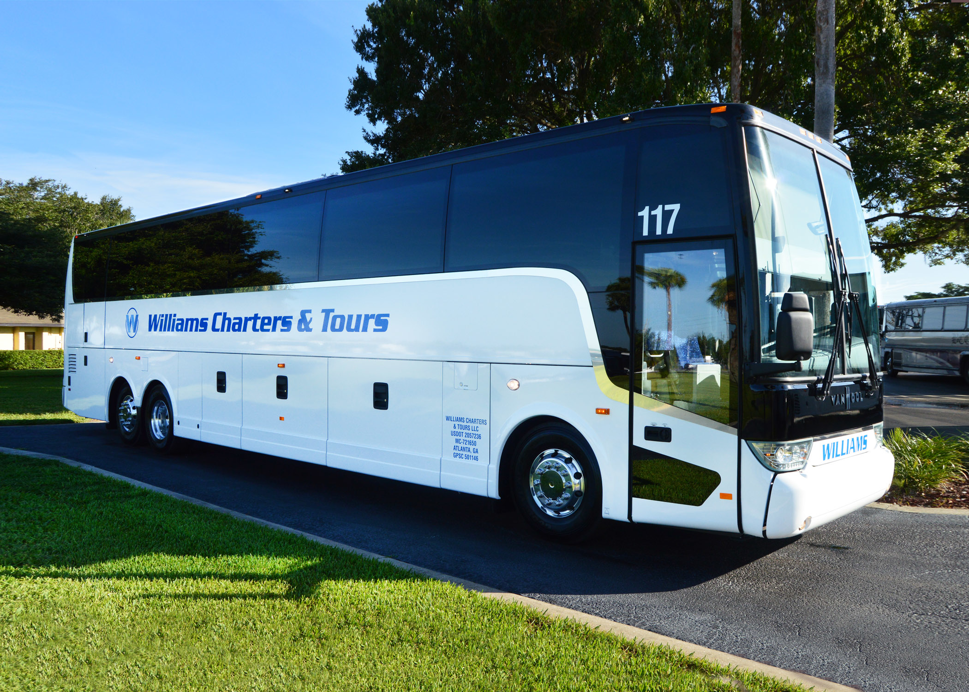 Williams Charters has purchased 10 new Van Hool buses from ABC Companies.