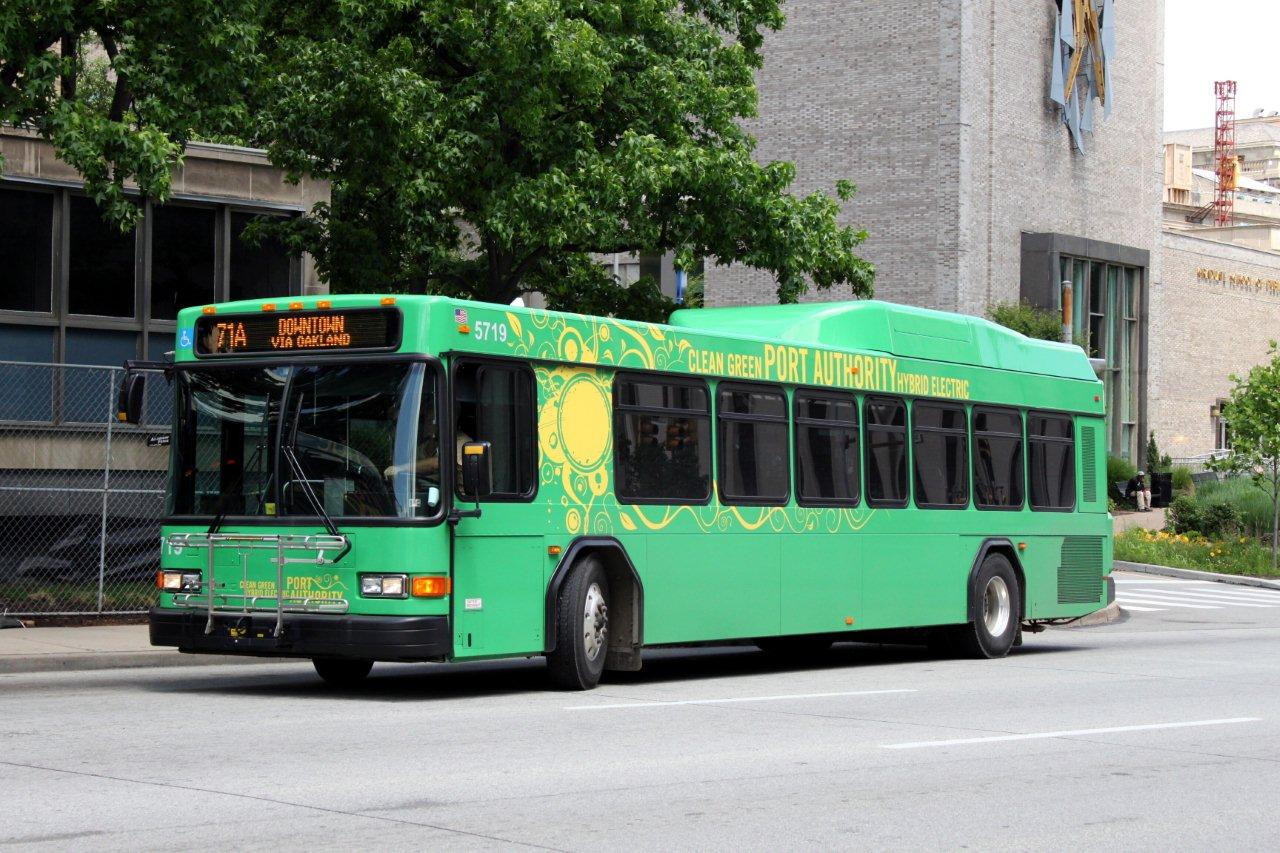 Port Authority Transit 5719 10 Jun10 574316d9ad653