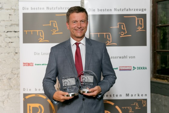 Twelfth consecutive year: Andreas Moser, Head of Corporate Market in the Commercial Vehicle Technology Division of ZF Friedrichshafen AG, accepts the awards for the best commercial vehicle transmission and retarder brand 2016 at the prize-giving evening in Stuttgart.