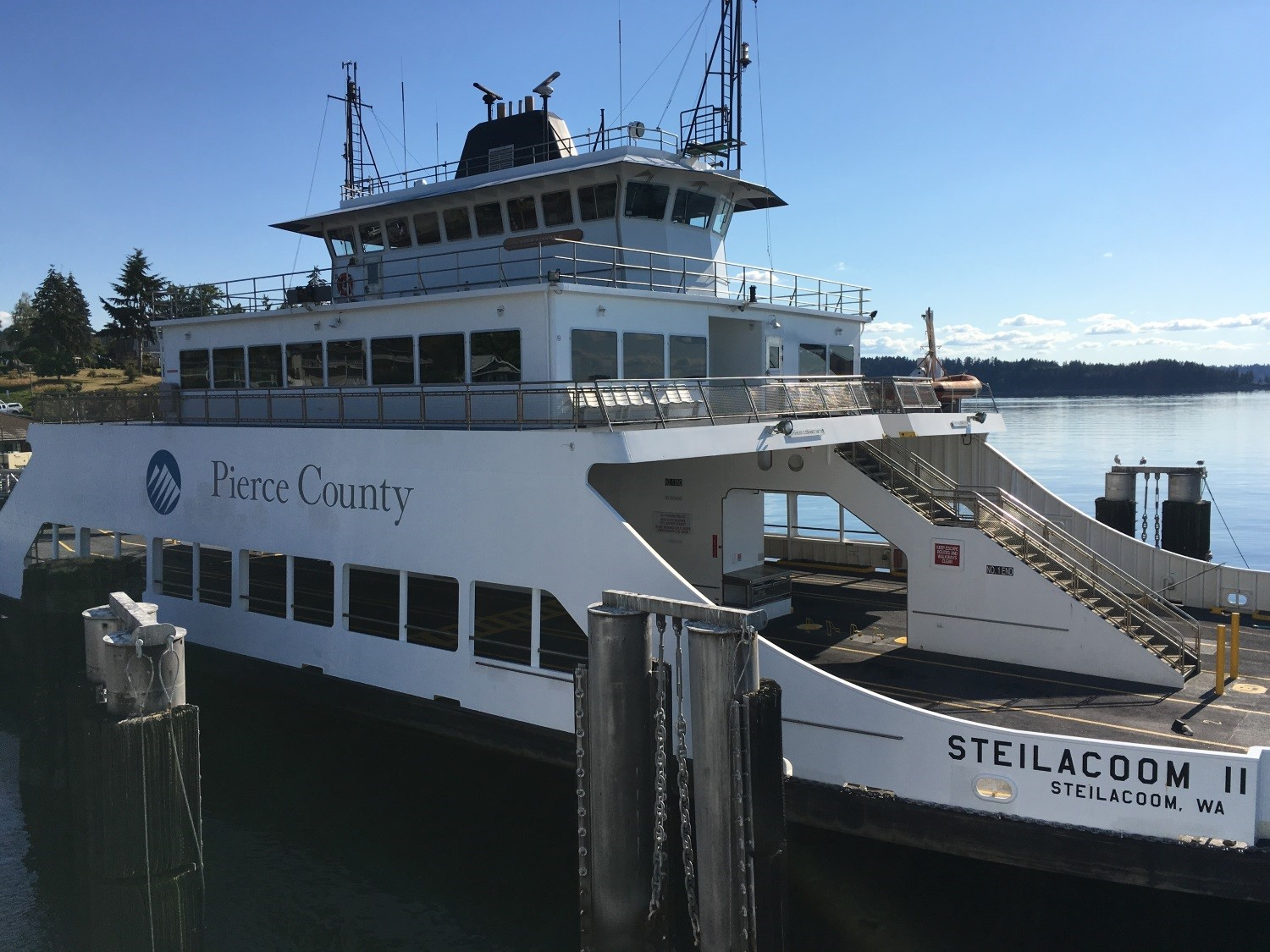 On Tuesday, July 26, 2016, HMS Ferries launched QR-code tickets and will soon deploy a smartcard system. Now, ferry passengers are able to purchase mobile tickets directly from their smartphones, online, and print at home or print QR-code tickets from the ticket booth at the ferry terminal.