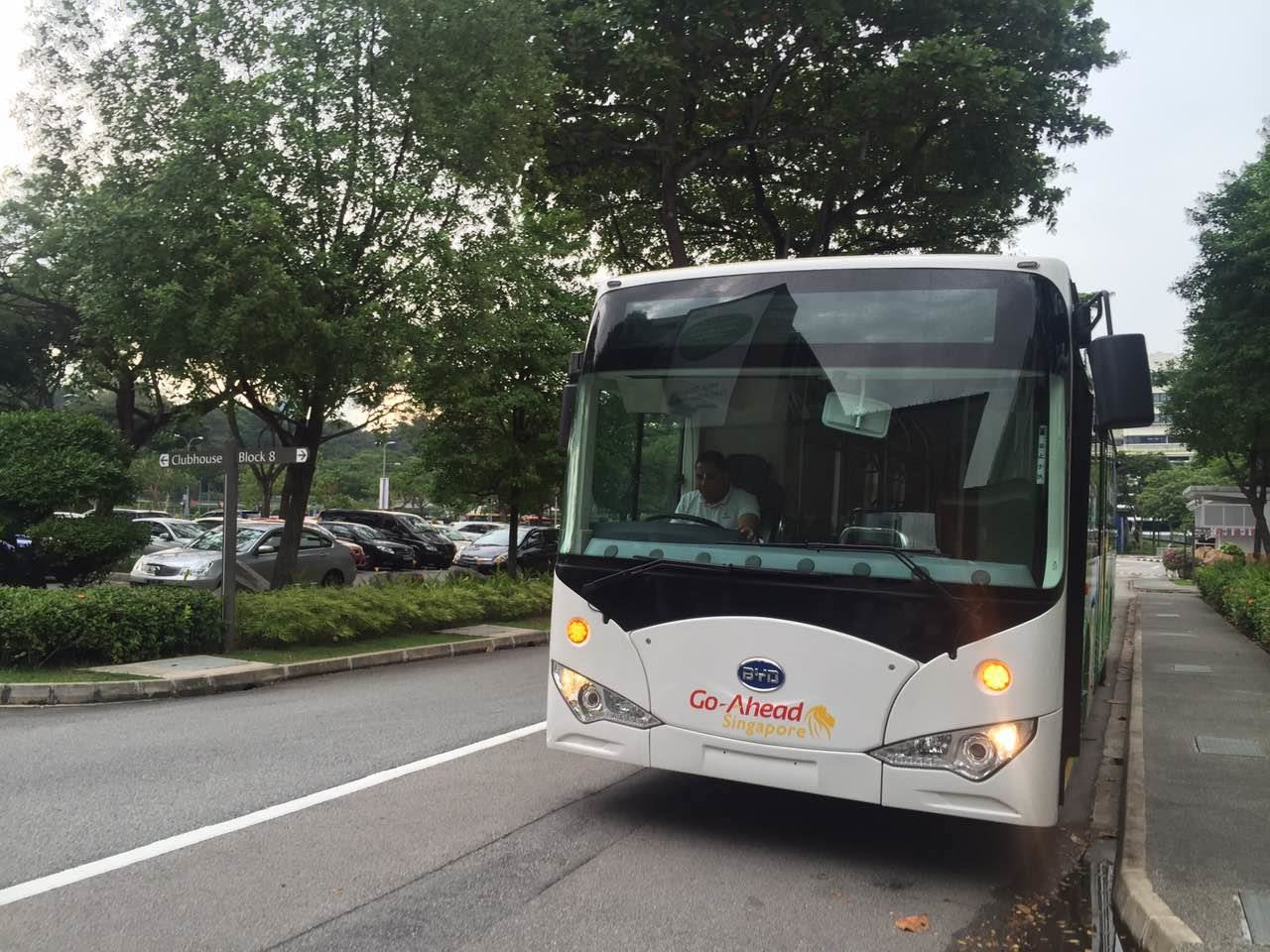 First Byd Pure Electric Bus To Run On Singapore Roads 57ab0e8621e0e