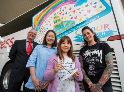 9-yr-old Hannah Williams with mum, artist Ruth Knapp and coach driver Paul