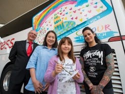 9-yr-old Hannah Williams with mum, artist Ruth Knapp and coach driver Paul 9-yr-old Hannah Williams with mum, artist Ruth Knapp and coach driver Paul