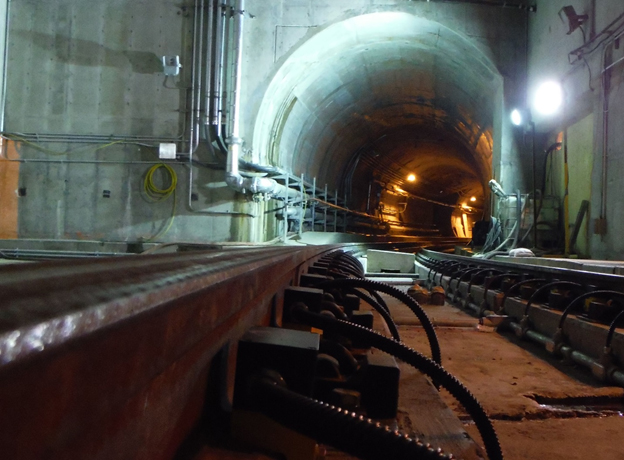 The wheel flat detector system located at the entrance to a tunnel.