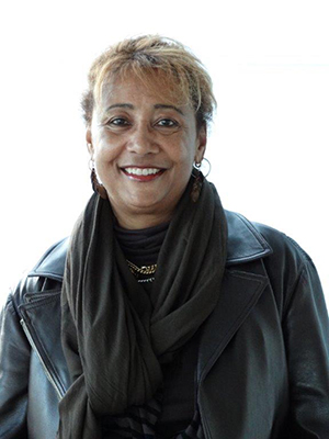 Sylvie Kand De Beaupuy 300x400 5890a2aad0d93