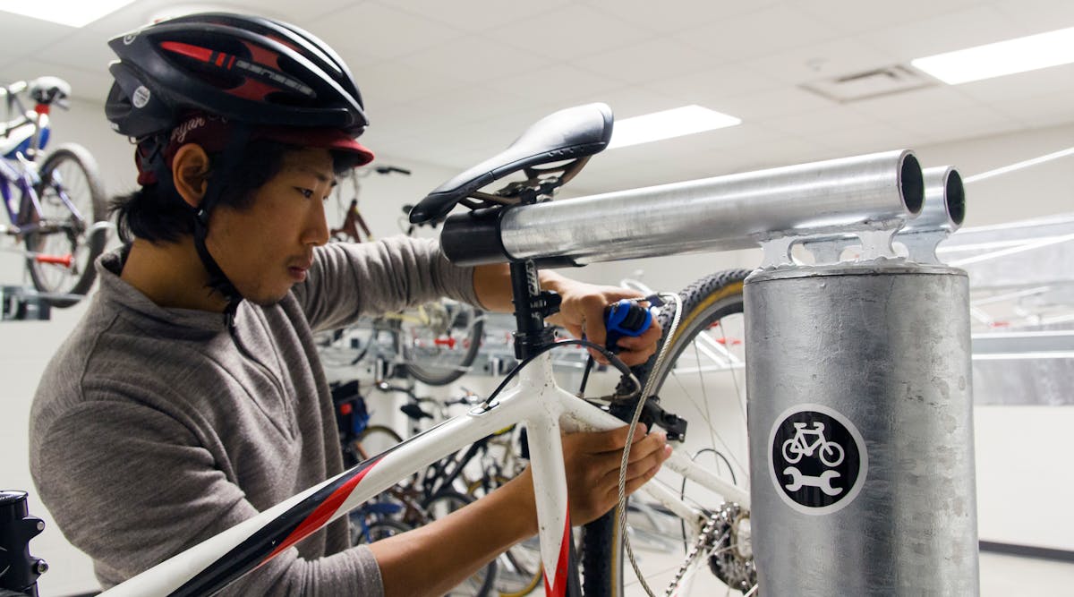 Dero top fixit station