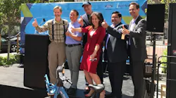 L to R: Emeryville Mayor Scott Donahue; Rene Rivera, Bike East Bay; Jay Walder, CEO of Motivate; Oakland Mayor Libby Schaaf; Berkeley Mayor Jesse Arreguin; and Ryan Russo, Oakland's director of transportation.