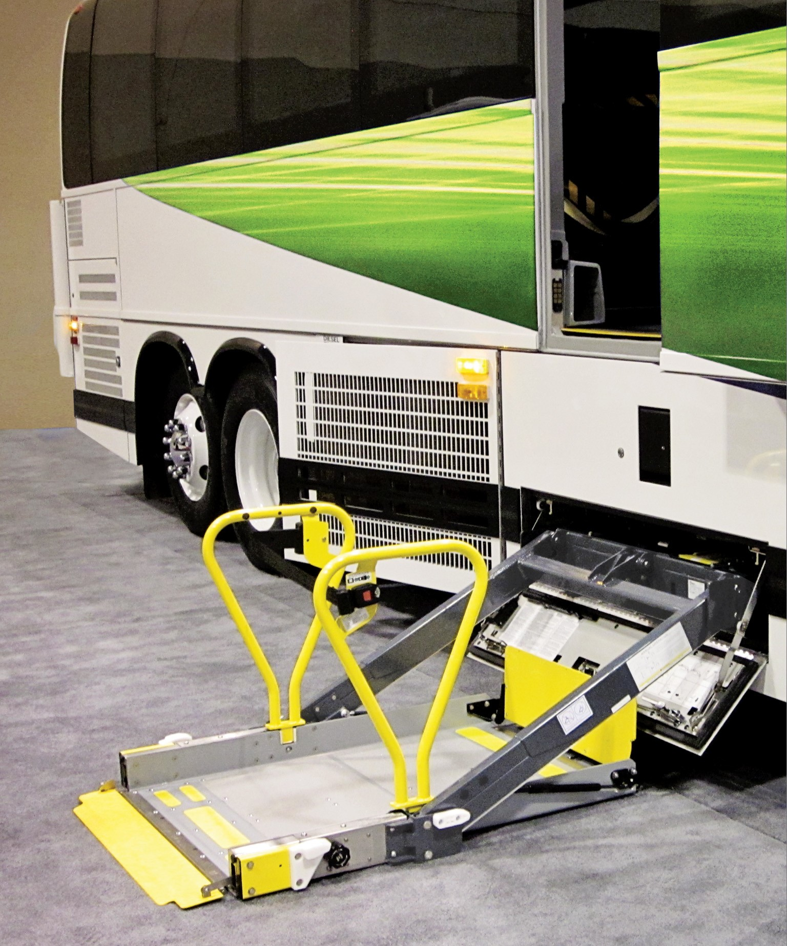 Mirage F9TH Wheelchair Lift.