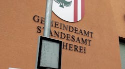 Papercast e-paper passenger information bus stop displays are being piloted in Tannheim, Austria. Papercast e-paper passenger information bus stop displays are being piloted in Tannheim, Austria.