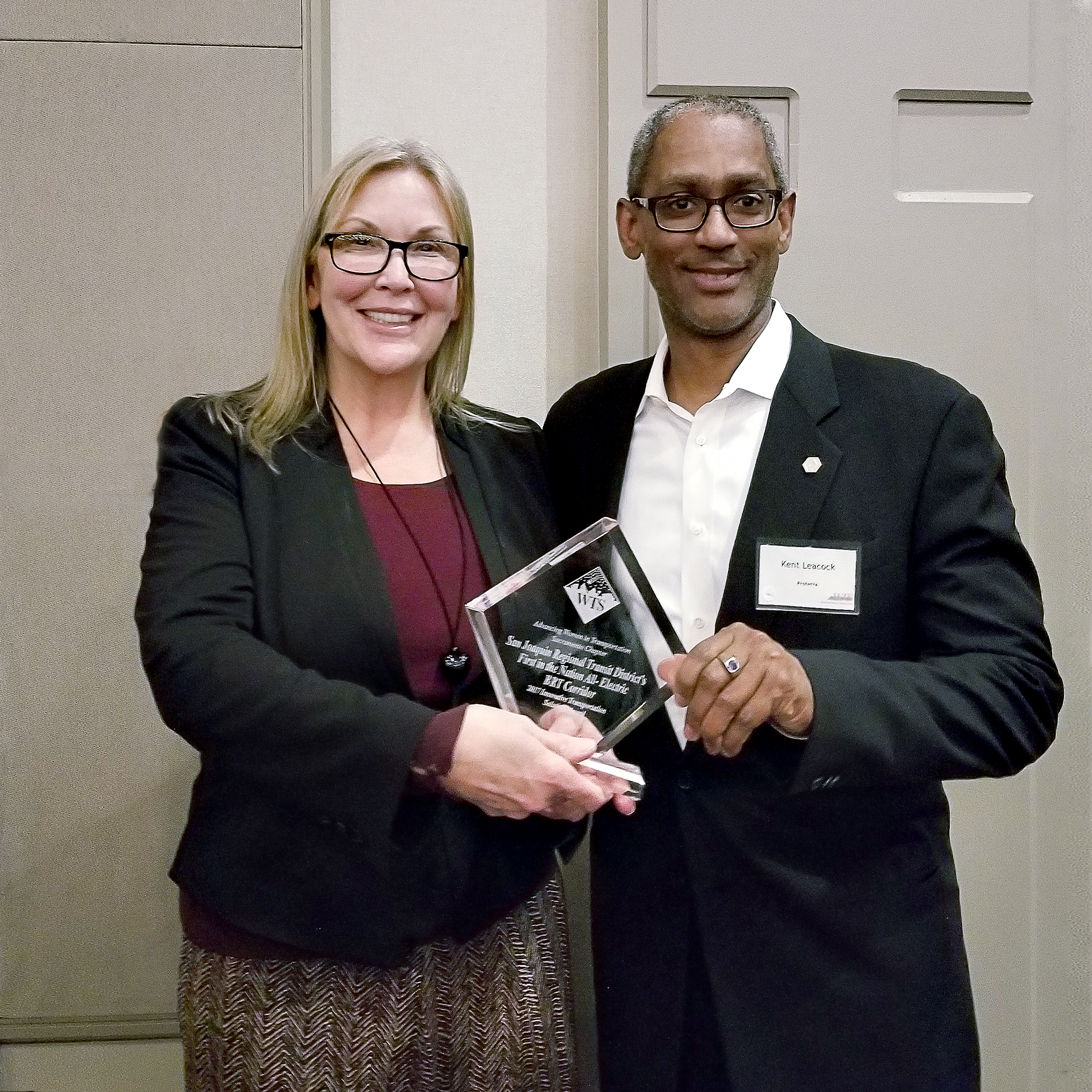 WTS Awards Donna DeMartino and Kent Leacock.