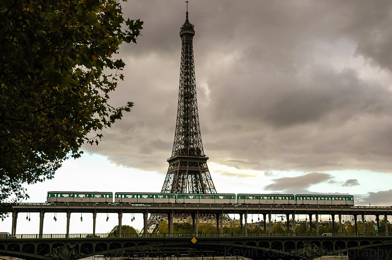 Alstom has been selected by the RATP to provide its automatic train operation system I-CBTC to line 6 of the Paris metro.