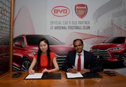 Left to right: Sherry Li, BYD’s general manager for global branding and PR, and Vinai Venkatesham, chief commercial officer at Arsenal Football Club. Left to right: Sherry Li, BYD’s general manager for global branding and PR, and Vinai Venkatesham, chief commercial officer at Arsenal Football Club.
