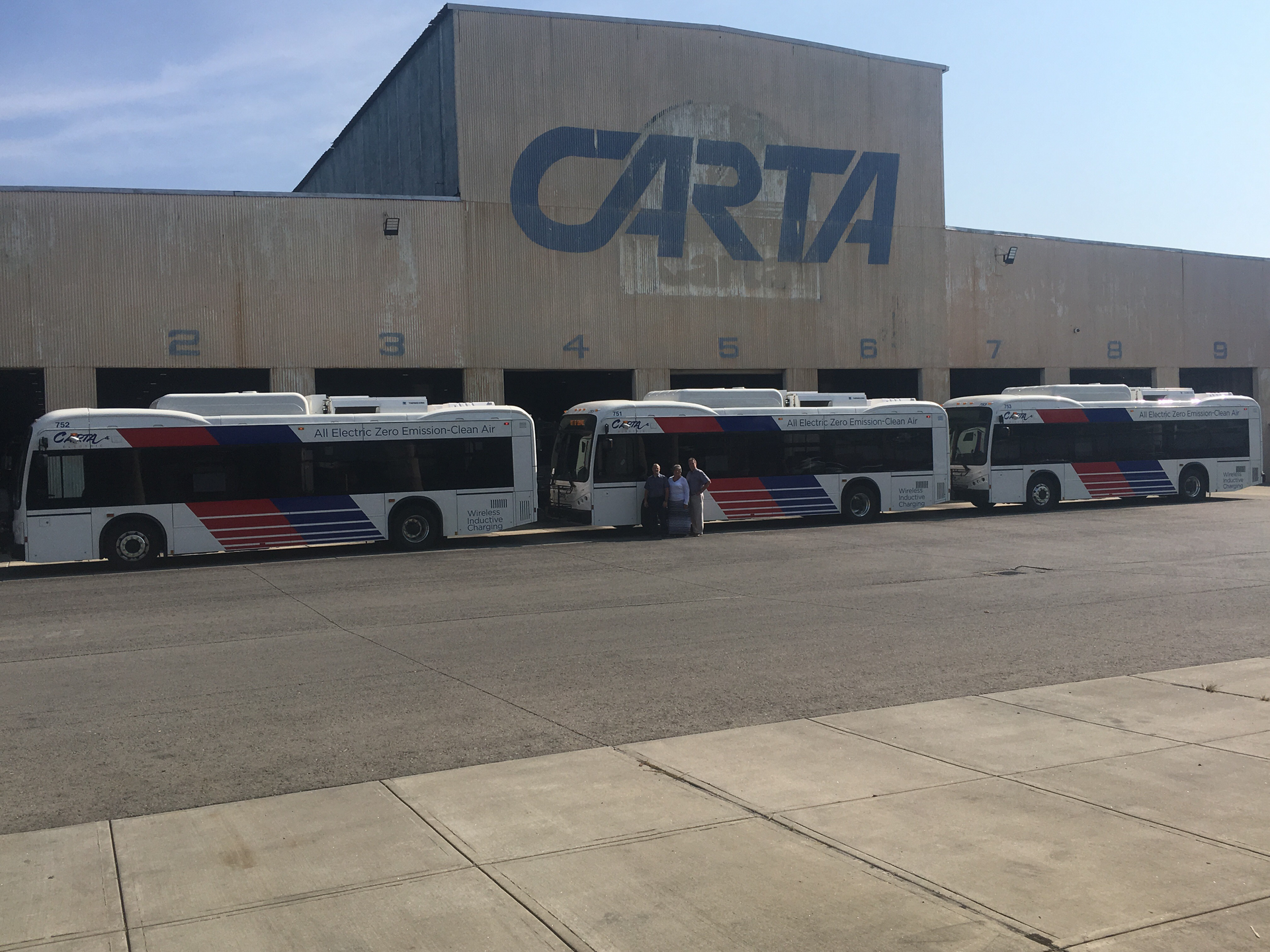 BYD announced that Chattanooga Regional Transportation Authority has taken delivery of their first three BYD K9 electric buses.