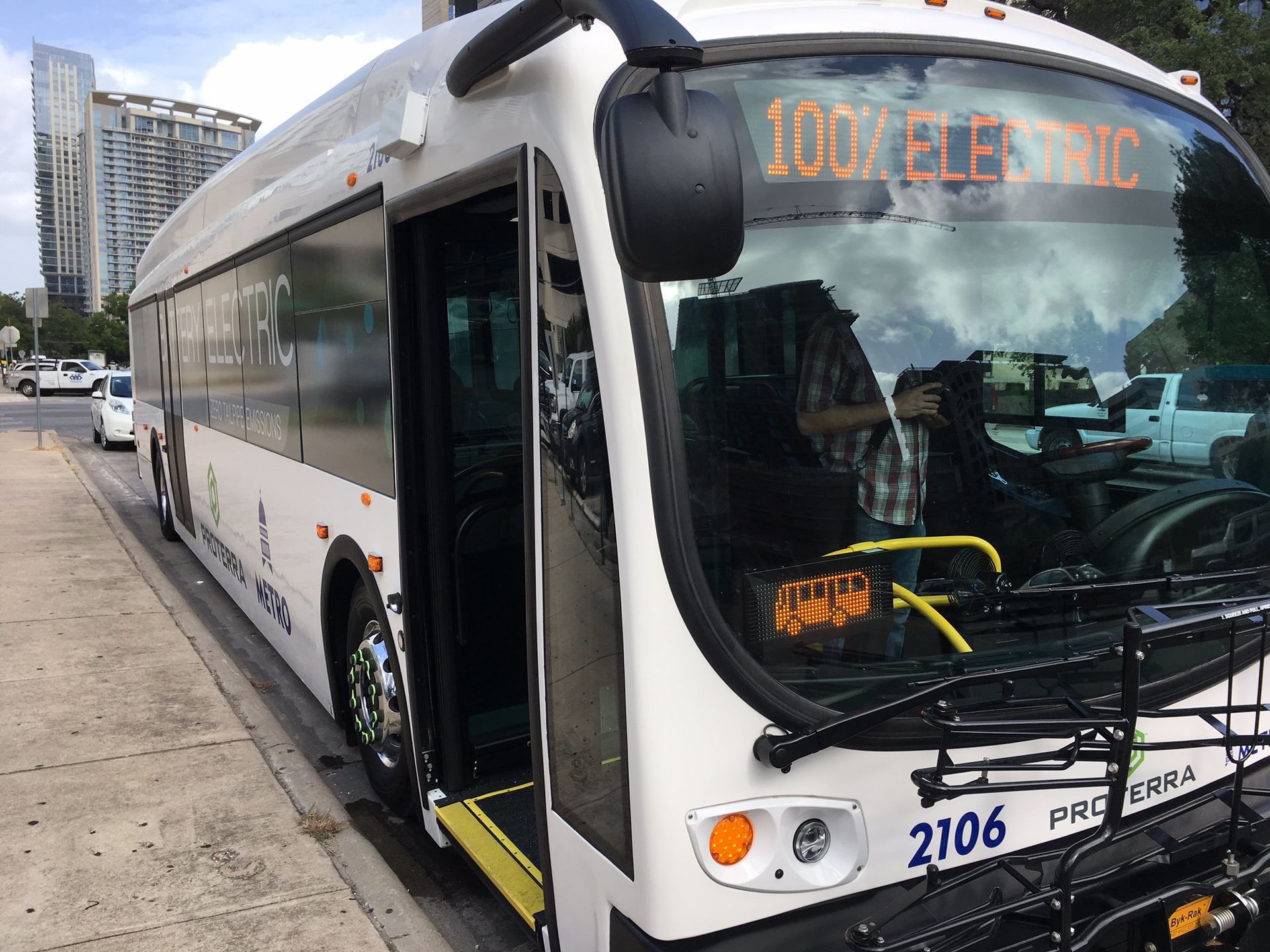 'Cap Metro is testing out electric buses over the next 6 weeks and they're free. So good news if you see this pull up to your bus stop'