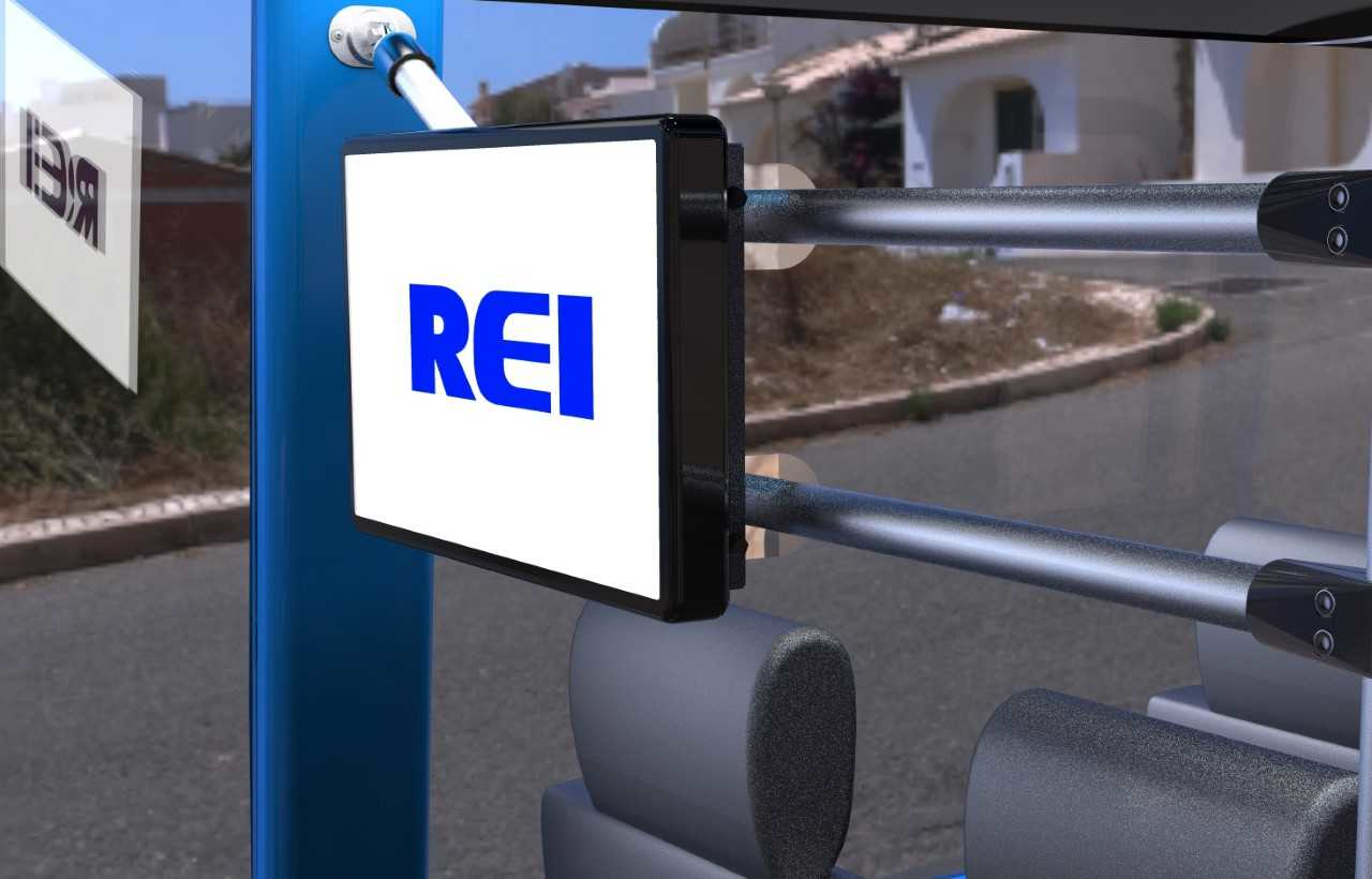 Passenger Infotainment REI 5bf2f3fcf1d26