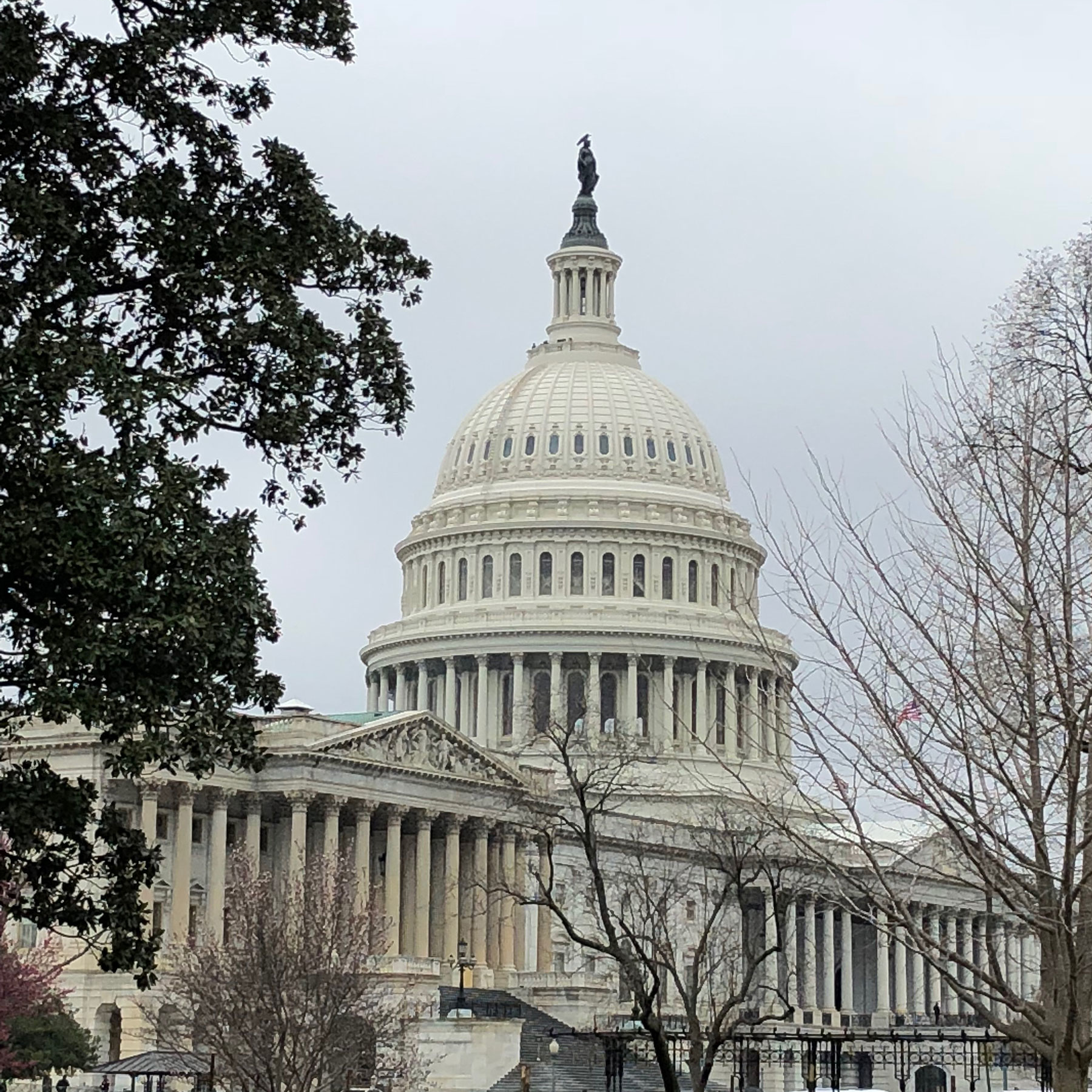 Capitoldome Mwaneklibman 5c5242938672f