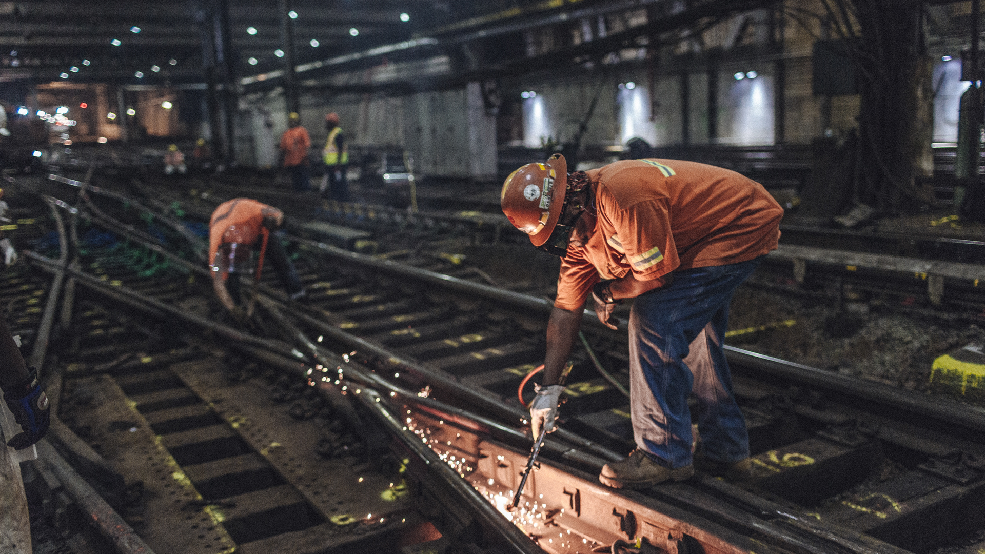 Amtrak 5d6fe1d204e1f