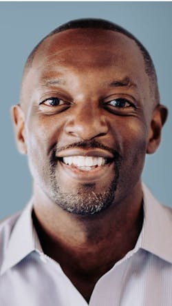 Kumi Walker Headshot 5d8e321308811 Kumi Walker Headshot 5d8e321308811