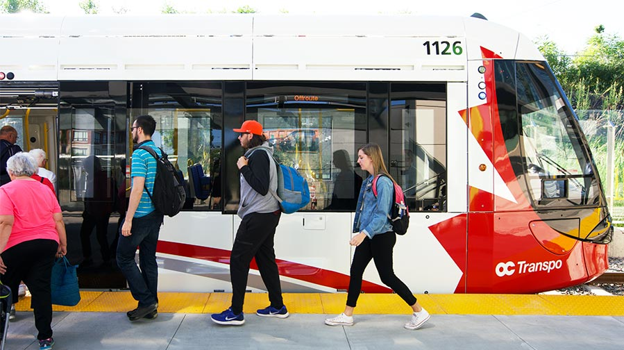 Passengers Boarding Confederation Line Credit Oc Transpo 5e671f7293093