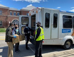 IndyGo partners with Near Northwest response team to deliver nonperishable food packages to student families during these times of need.