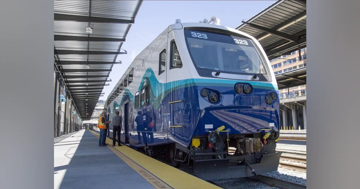 BOMBARDIER BiLevel commuter rail car | Mass Transit