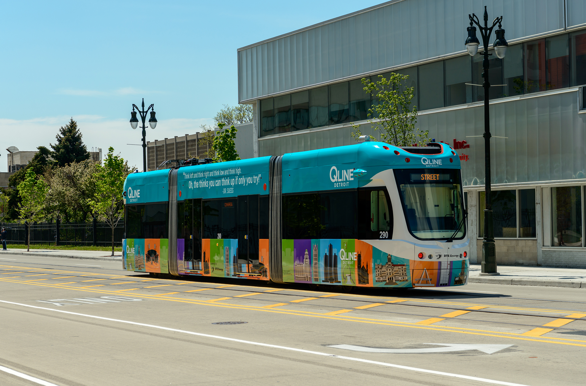 Qline Detroit Small Brookeville 5ec5e5d127a31