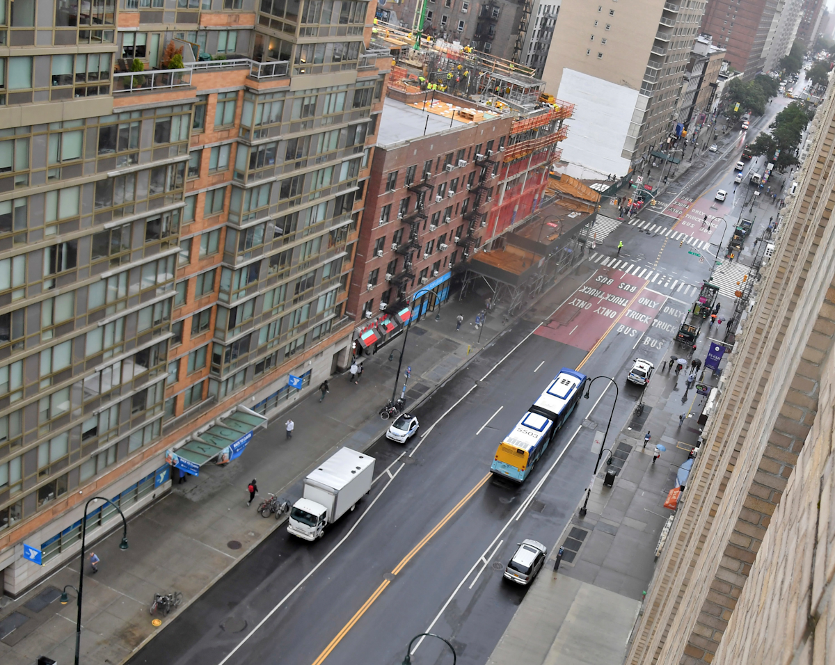 New York City Mayor Announces Major Projects To Speed Buses During City S Phased Reopening Mass Transit