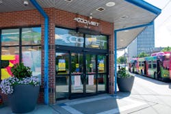 The upgraded hub was renamed to Comet Central. The upgraded hub was renamed to Comet Central.
