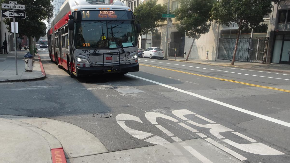 The temporary lanes service segments of the 14 Mission and 14R Mission Rapid routes.