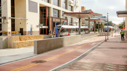 The station also features parasol structures mounted on columns, offering a striking visual welcome to downtown and overhead protection for customers as they wait for, enter or exit the train cars.