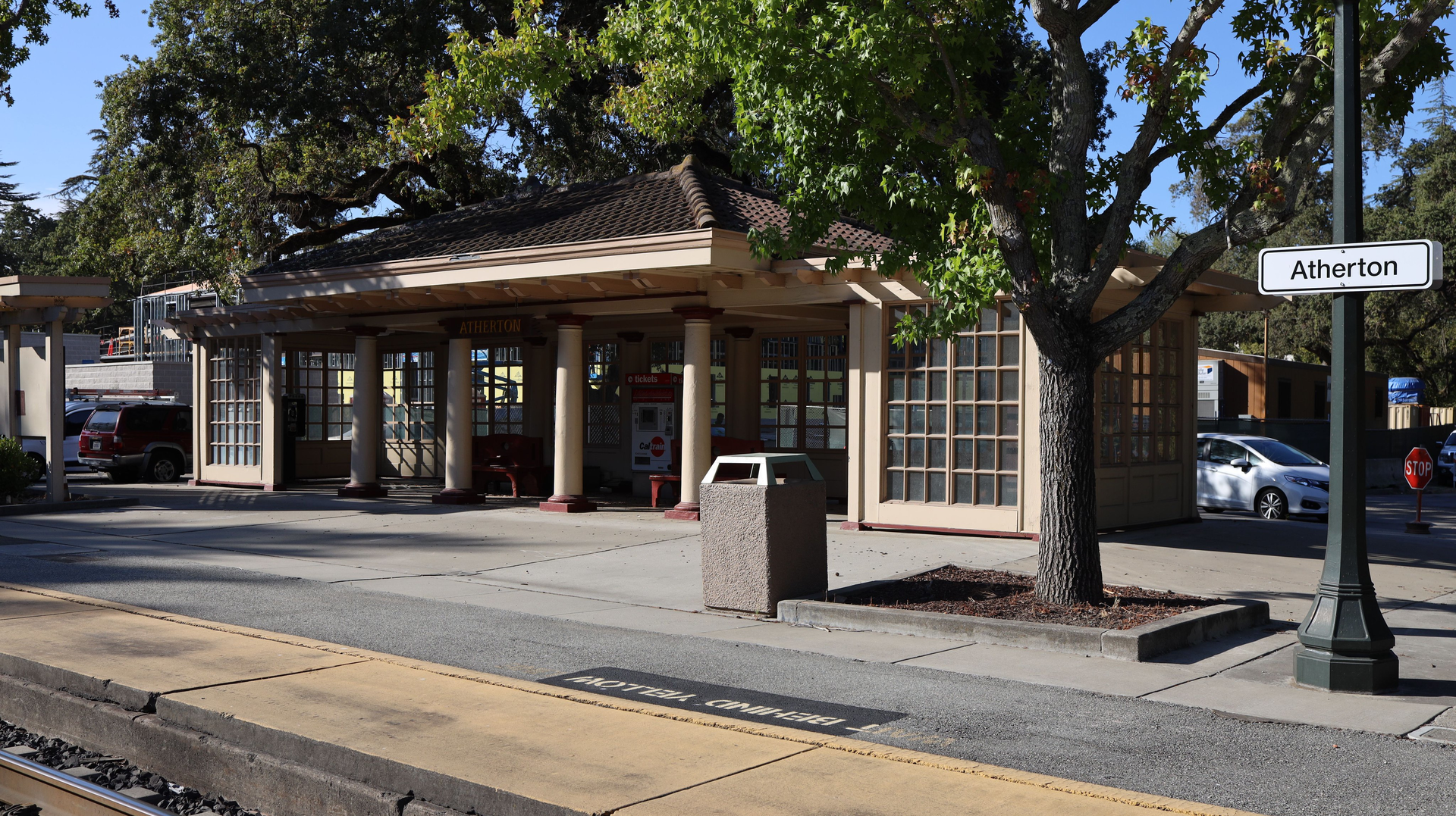 Caltrain votes to close Atherton Station Mass Transit