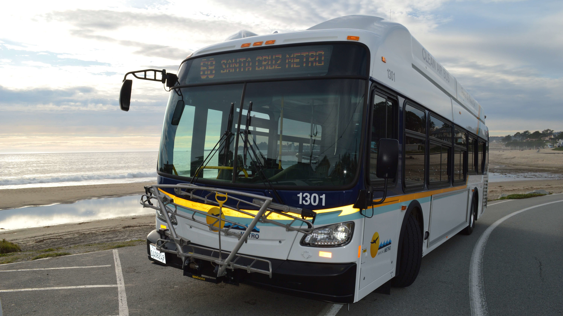 The mobile ticketing solution allows riders to purchase fares for use in Santa Cruz County and the Highway 17 Express to the San Jose Diridon Station.