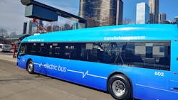 One of CTA's electric buses charging at the Navy Pier bus turnaround. One of CTA's electric buses charging at the Navy Pier bus turnaround.