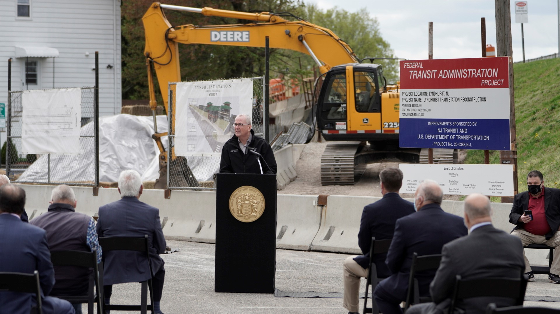 New Jersey governor breaks ground on new NJ Transit