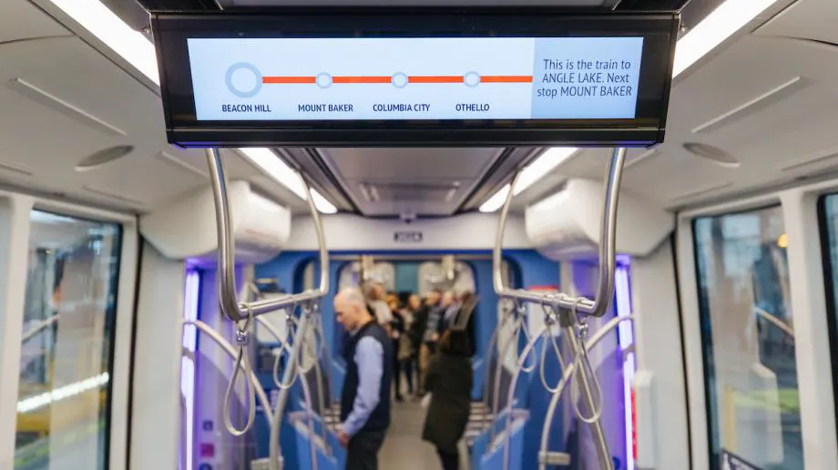 Sound Transit puts first Series 2 light-rail vehicles into service ...