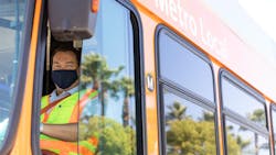 La Metro 60b65938ca8ad La Metro 60b65938ca8ad